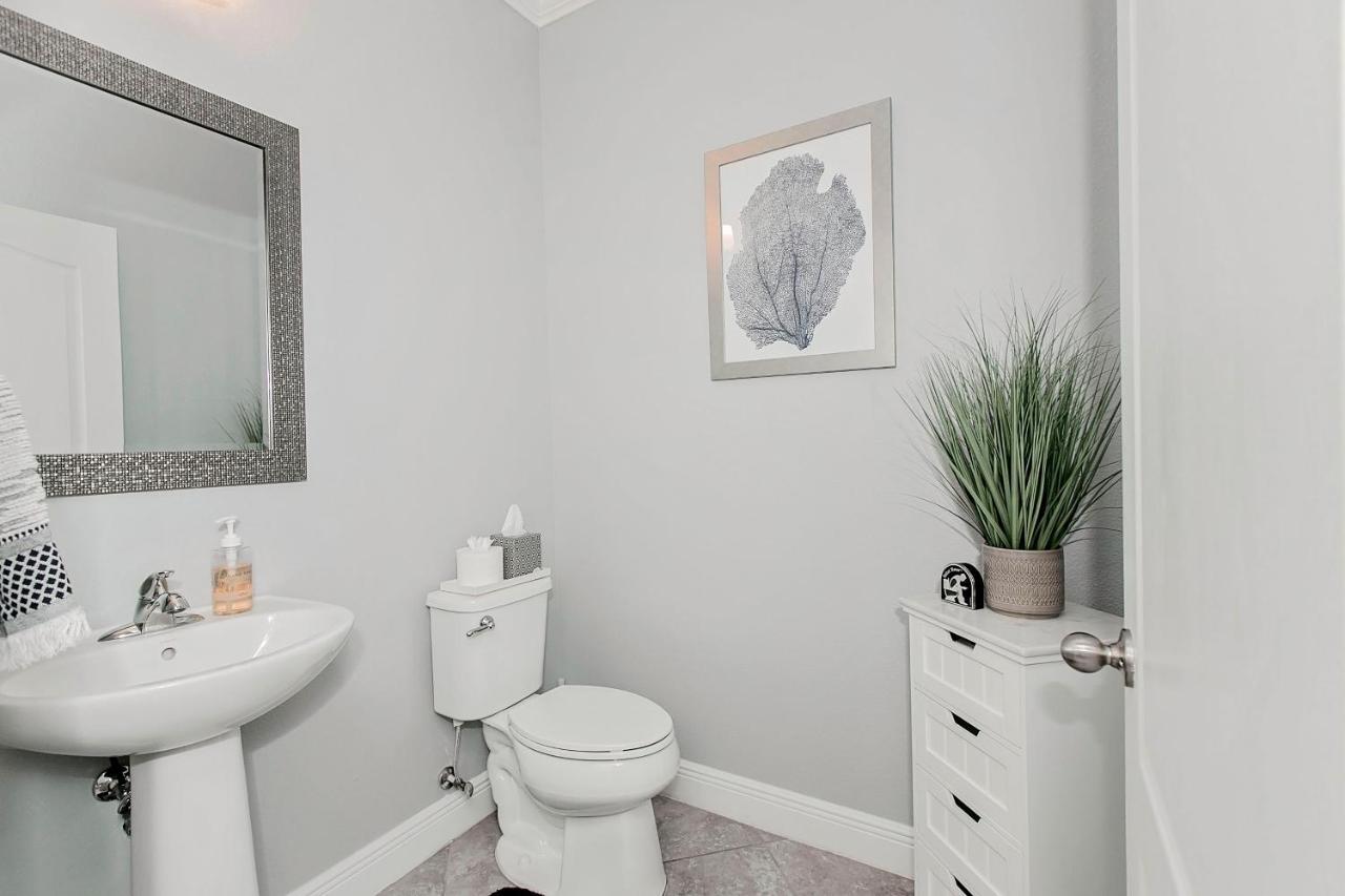 Spacious 4 Bed Home Near Orlando Gated Pool Access 桑福德 外观 照片