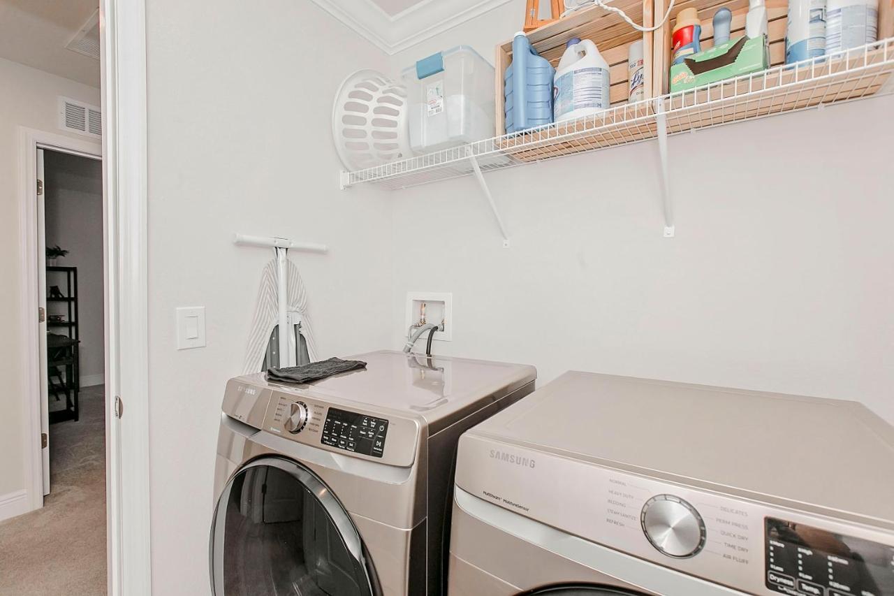 Spacious 4 Bed Home Near Orlando Gated Pool Access 桑福德 外观 照片