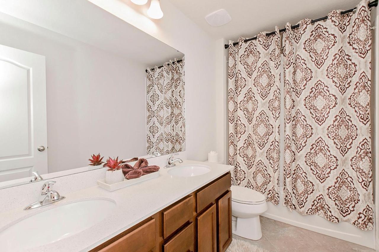 Spacious 4 Bed Home Near Orlando Gated Pool Access 桑福德 外观 照片