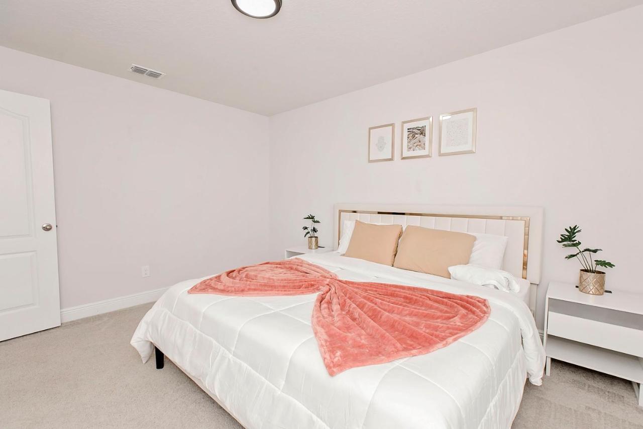 Spacious 4 Bed Home Near Orlando Gated Pool Access 桑福德 外观 照片